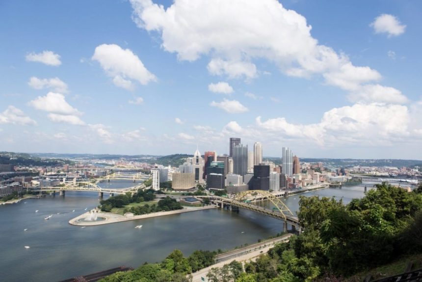 A view of Pittsburgh from Mount Washington.
