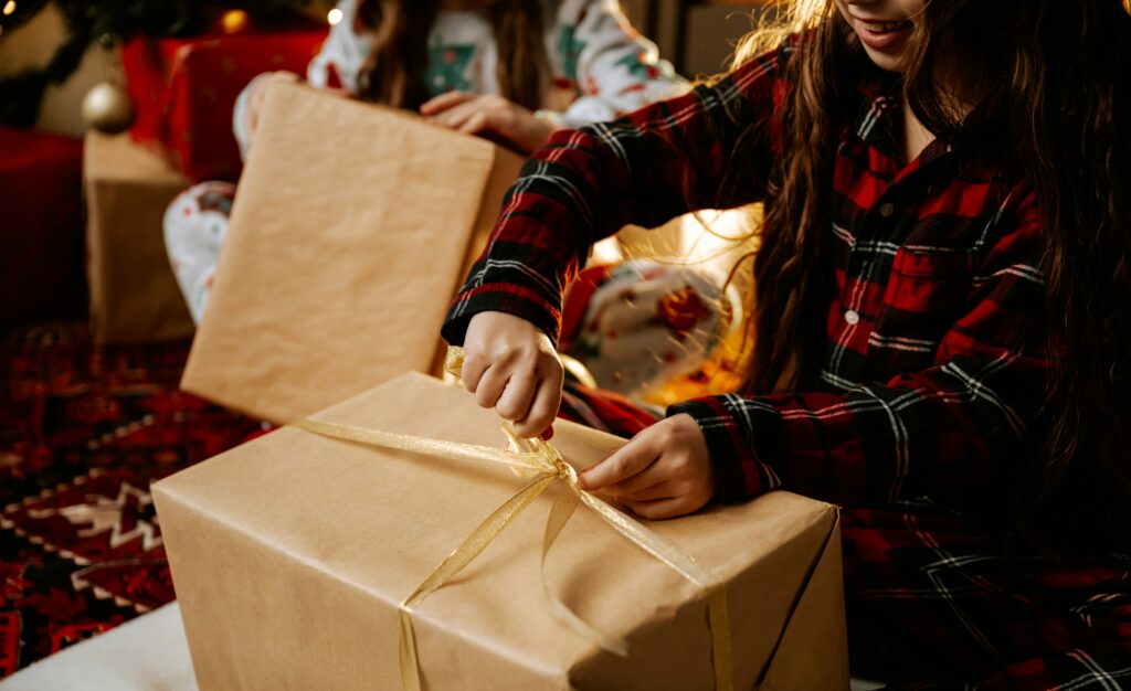 5 Key Gifting Trends as Holiday Shopping Wraps Up